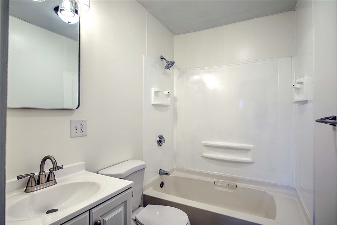 68 Division Street, Unit 3 Lincoln, RI 02838 - Photo 13 of 13