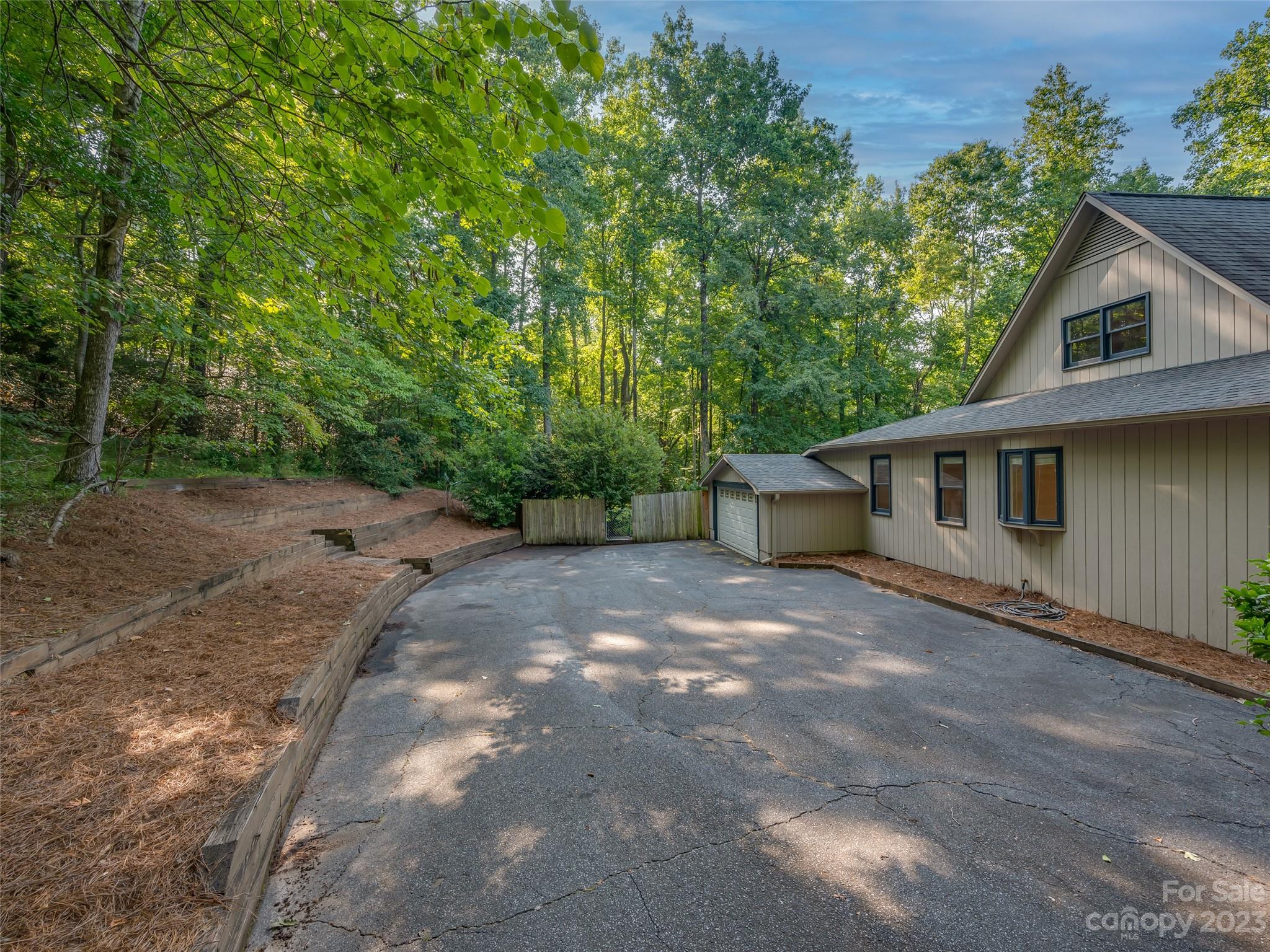 33 Oak Ridge Circle Columbus, NC 28722 - Photo 33 of 48 Gallery Image 33