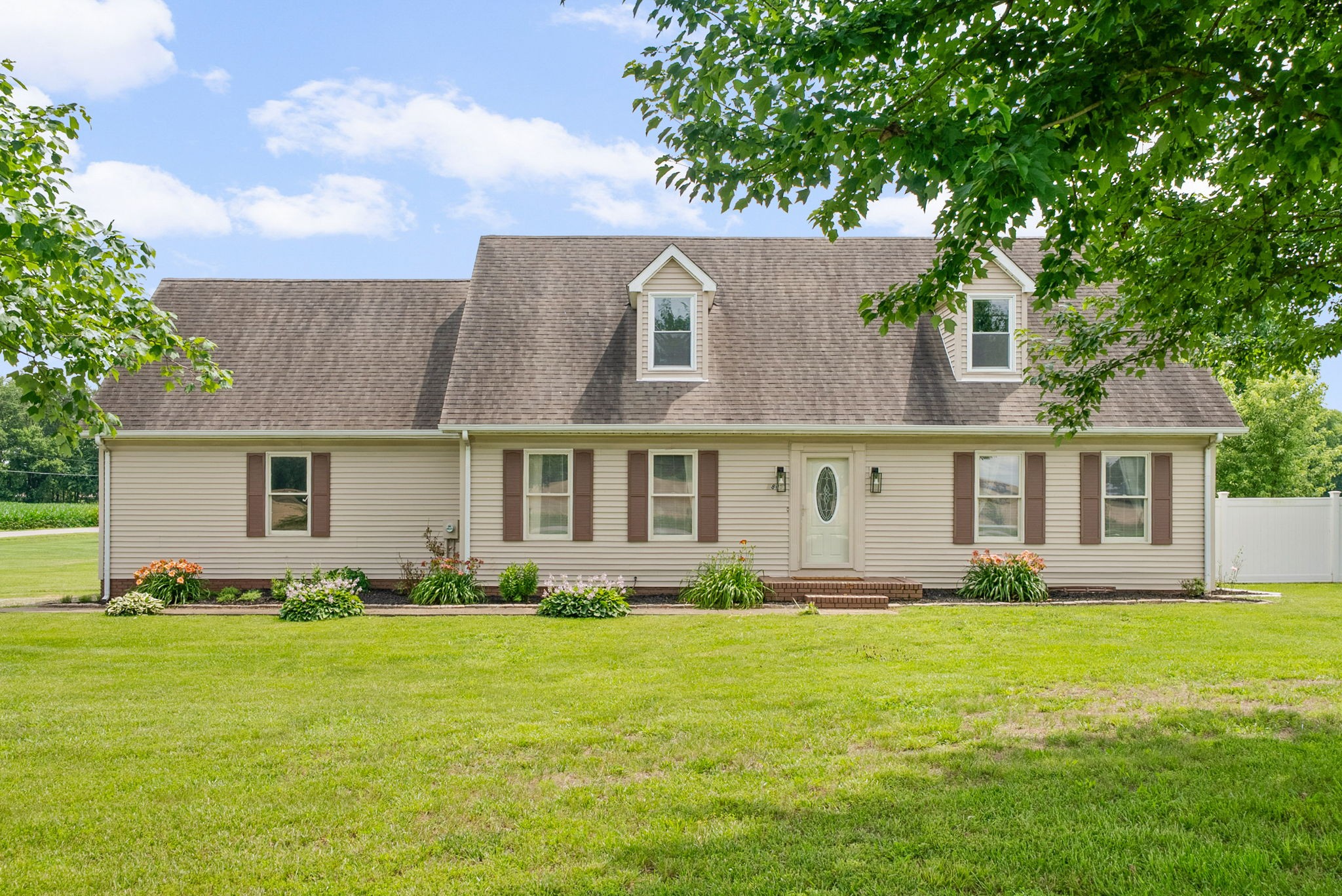 3805 Cadiz Road Hopkinsville, KY 42240 - Photo 2 of 45