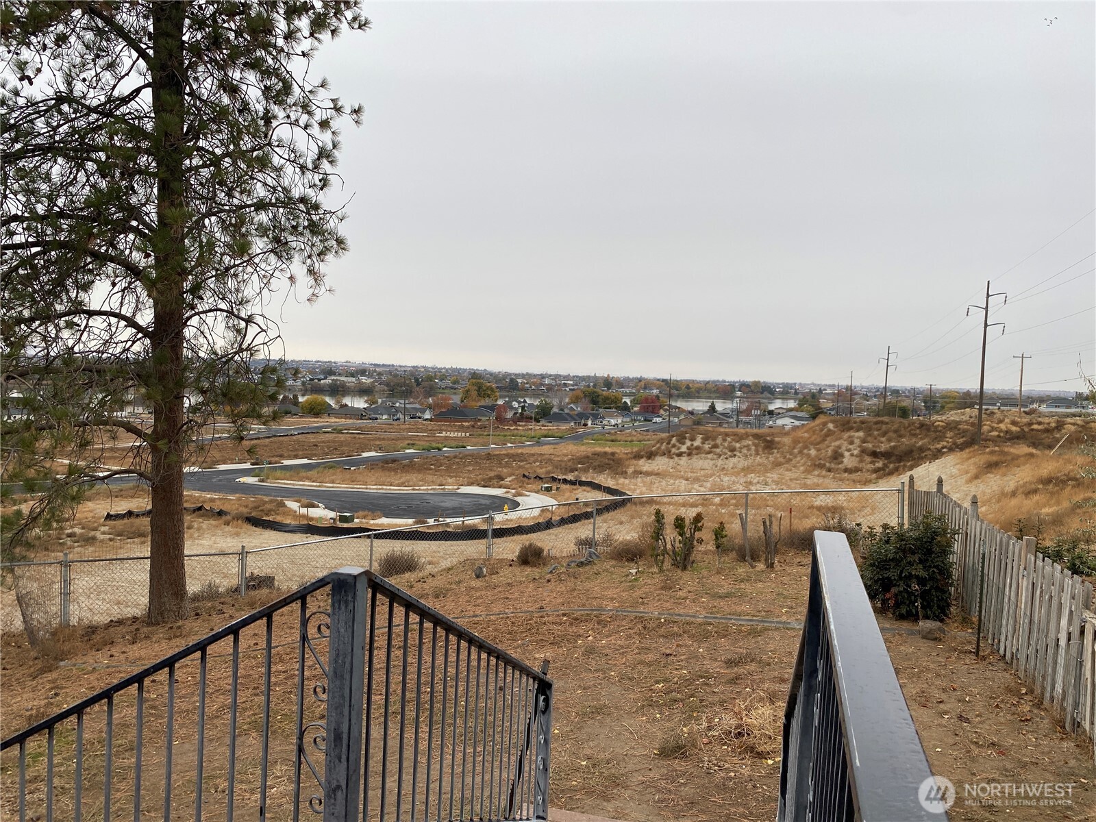 1804 South Division Street Moses Lake, WA 98837 - Photo 38 of 40