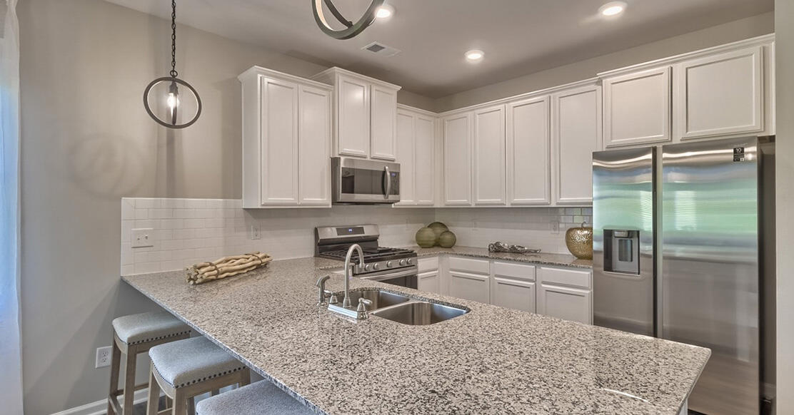6357 Whirlaway Road Graniteville, SC 29829 - Photo 6 of 23 CAE_HRD_hazelwood_kitchenisland