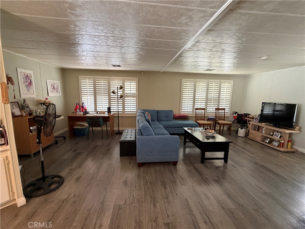 840 East Foothill Boulevard, Unit 142 Azusa, CA 91702 - Photo 6 of 43