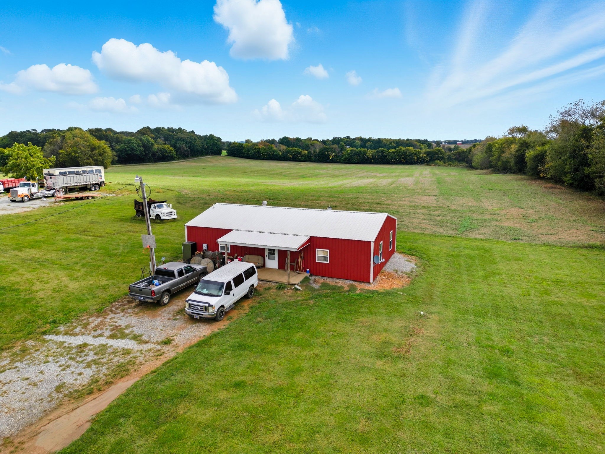 6185 Price Road Orlinda, TN 37141 - Photo 28 of 33 Gallery Image 28