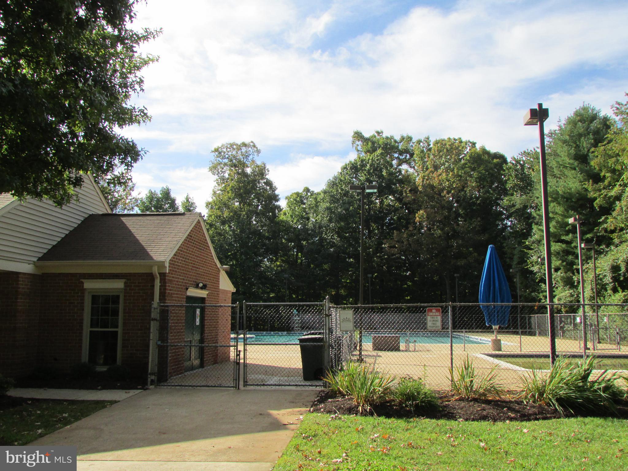 7703 Lexton Place, Unit 34 Springfield, VA 22152 - Photo 26 of 28 Community