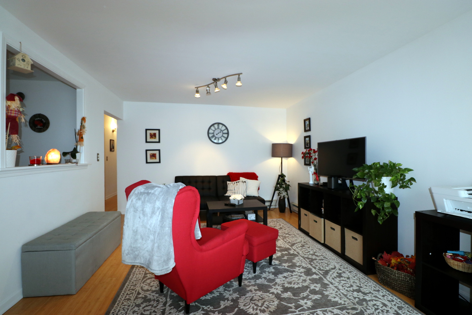 735 North Swift Road, Unit 201 Addison, IL 60101 - Photo 3 of 12