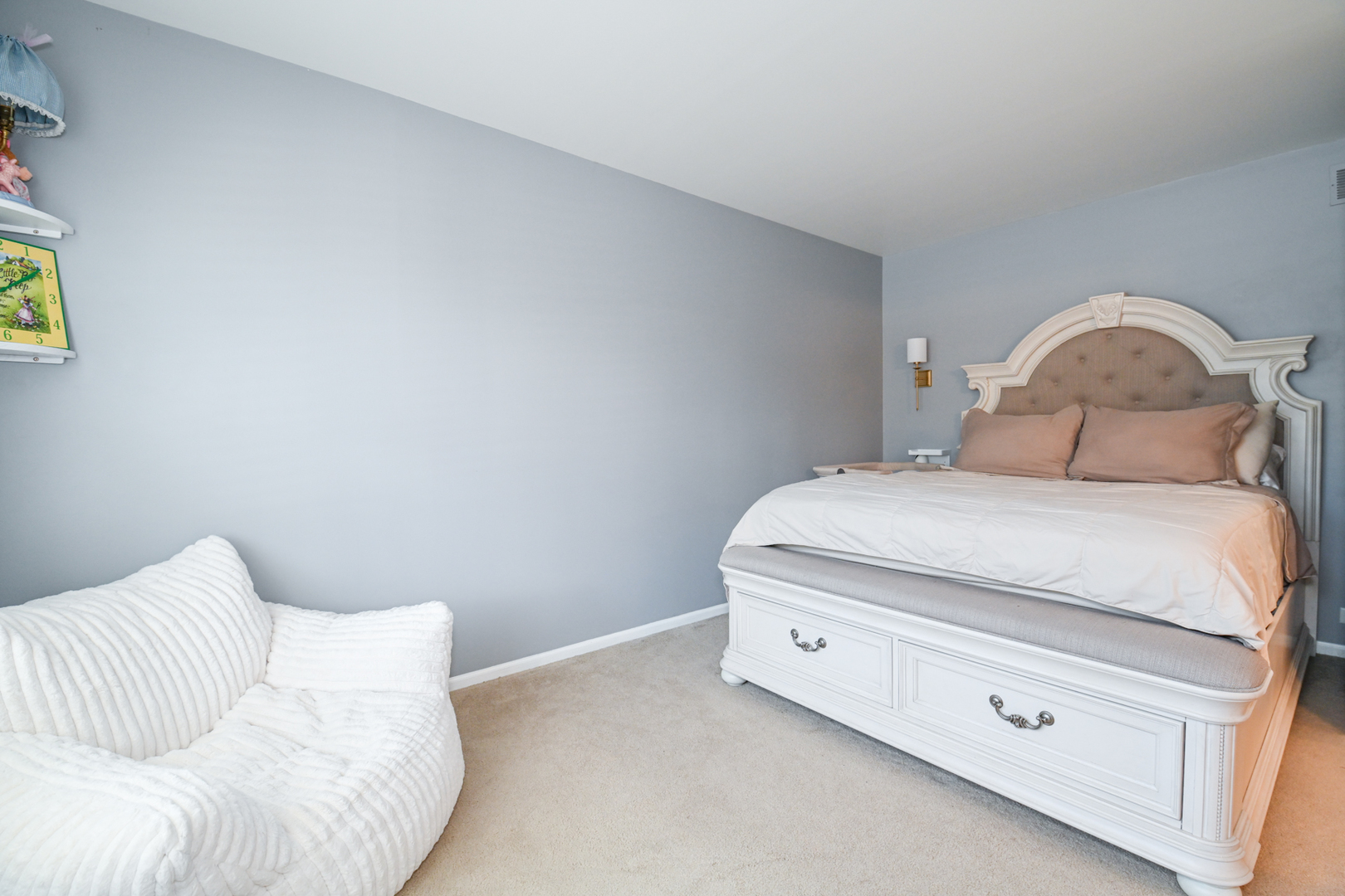2092 Muirfield Circle Elgin, IL 60123 - Photo 7 of 14 a bedroom with a bed and a couch