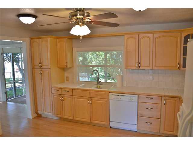 5229 Southeast Horseshoe Point Road Stuart, FL 34997 - Photo 9 of 25 Gallery Image 9