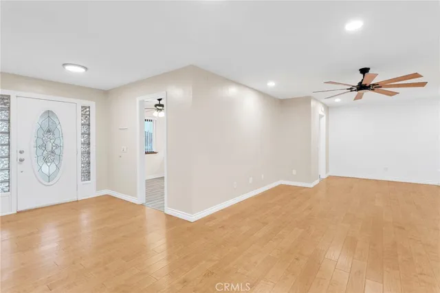 a view of empty room