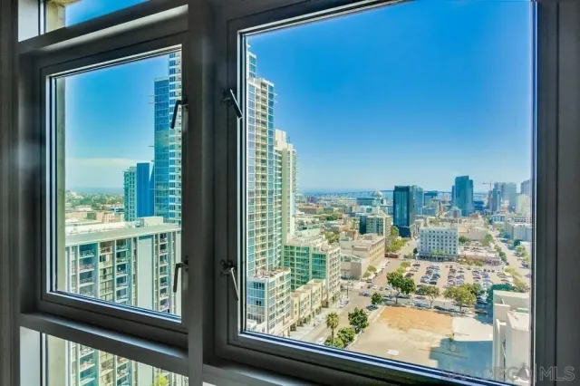 $898,000 | 801 Ash Street, Unit 1303, San Diego, CA 92101