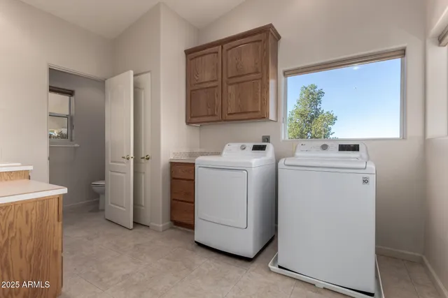 a view of a storage & utility room