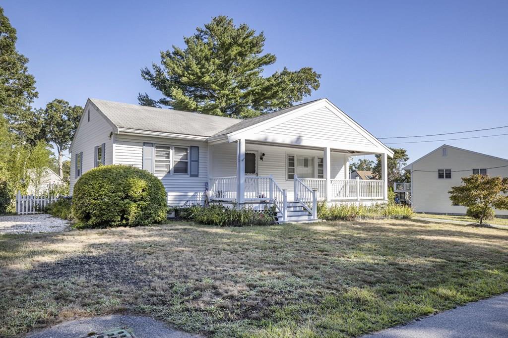 20 Marks Cove Road Wareham, MA 02571 - Photo 2 of 23 Gallery Image 2