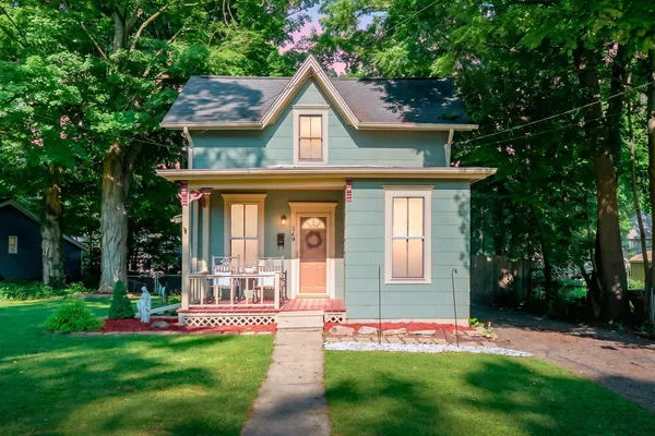$165,000 | 349 North Marshall Avenue, Marshall, MI 49068