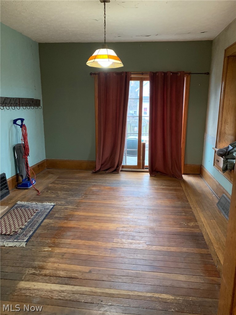 492 East Wilbeth Road Akron, OH 44301 - Photo 4 of 12 Gallery Image 4