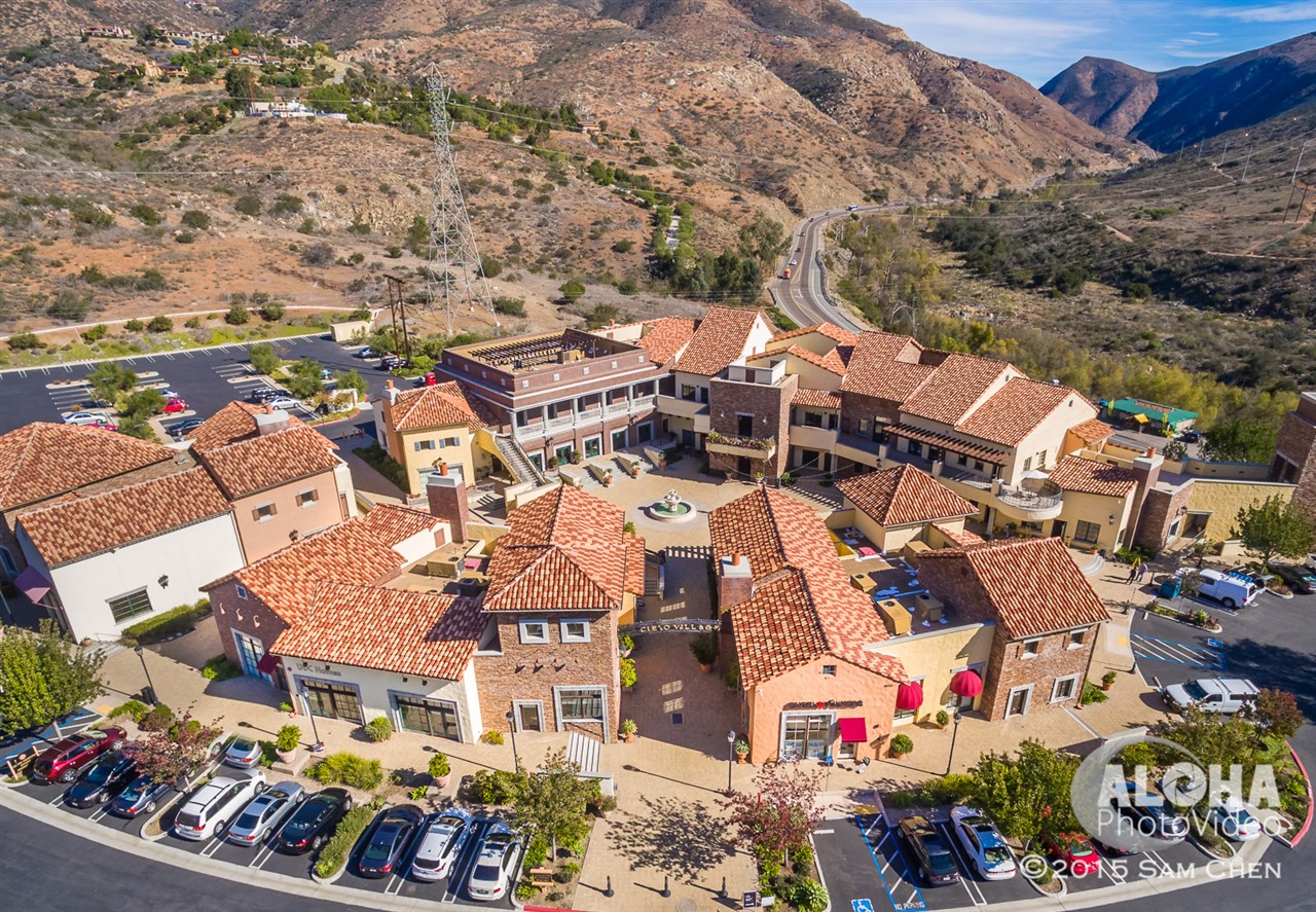 39 Via Rancho Cielo Rancho Santa Fe, CA 92067 - Photo 4 of 8