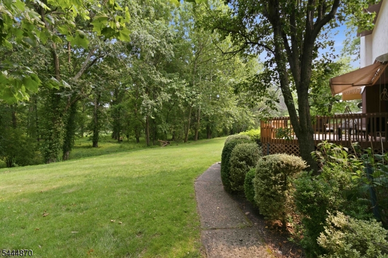 174 Brooklake Road Florham Park, NJ 07932 - Photo 39 of 43