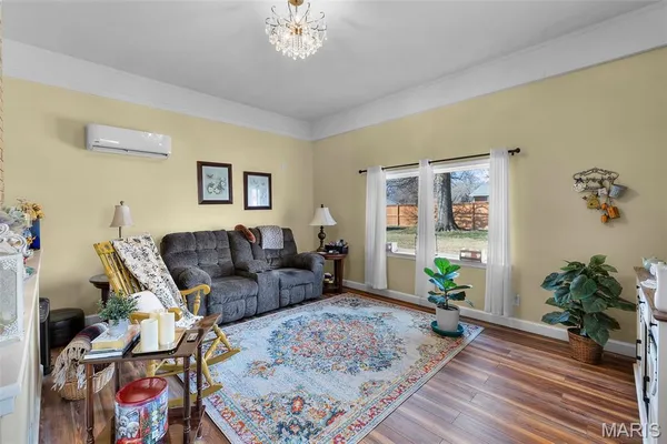 $250,999 | 106 Holmes Drive, Sikeston, MO 63801