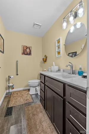 $250,999 | 106 Holmes Drive, Sikeston, MO 63801