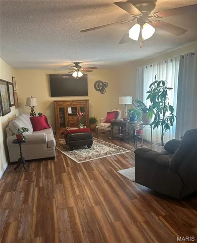 $260,000 | 106 Holmes Drive, Sikeston, MO 63801