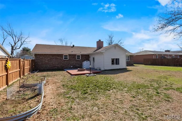 $250,999 | 106 Holmes Drive, Sikeston, MO 63801