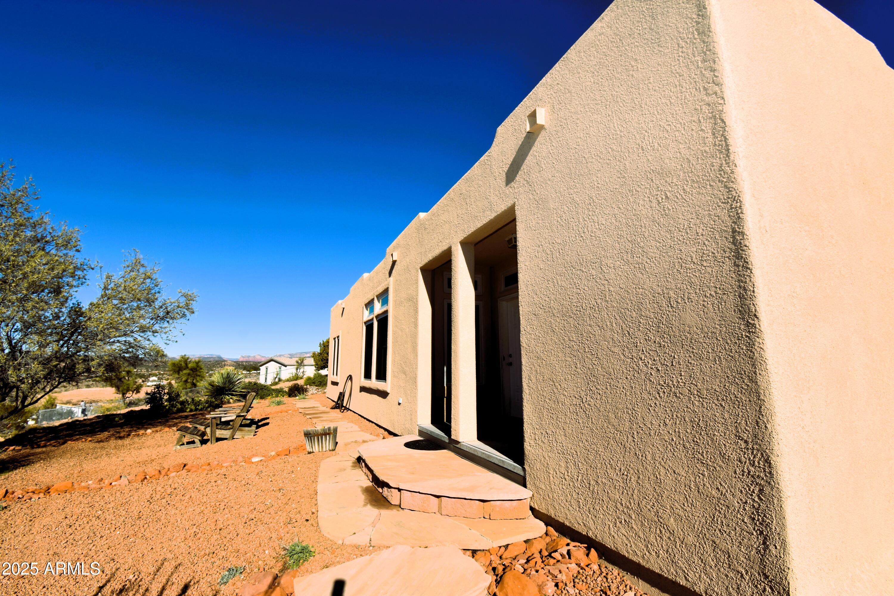 4665 Lazy Lariat Lane Rimrock, AZ 86335 - Photo 22 of 29 a view of balcony with furniture