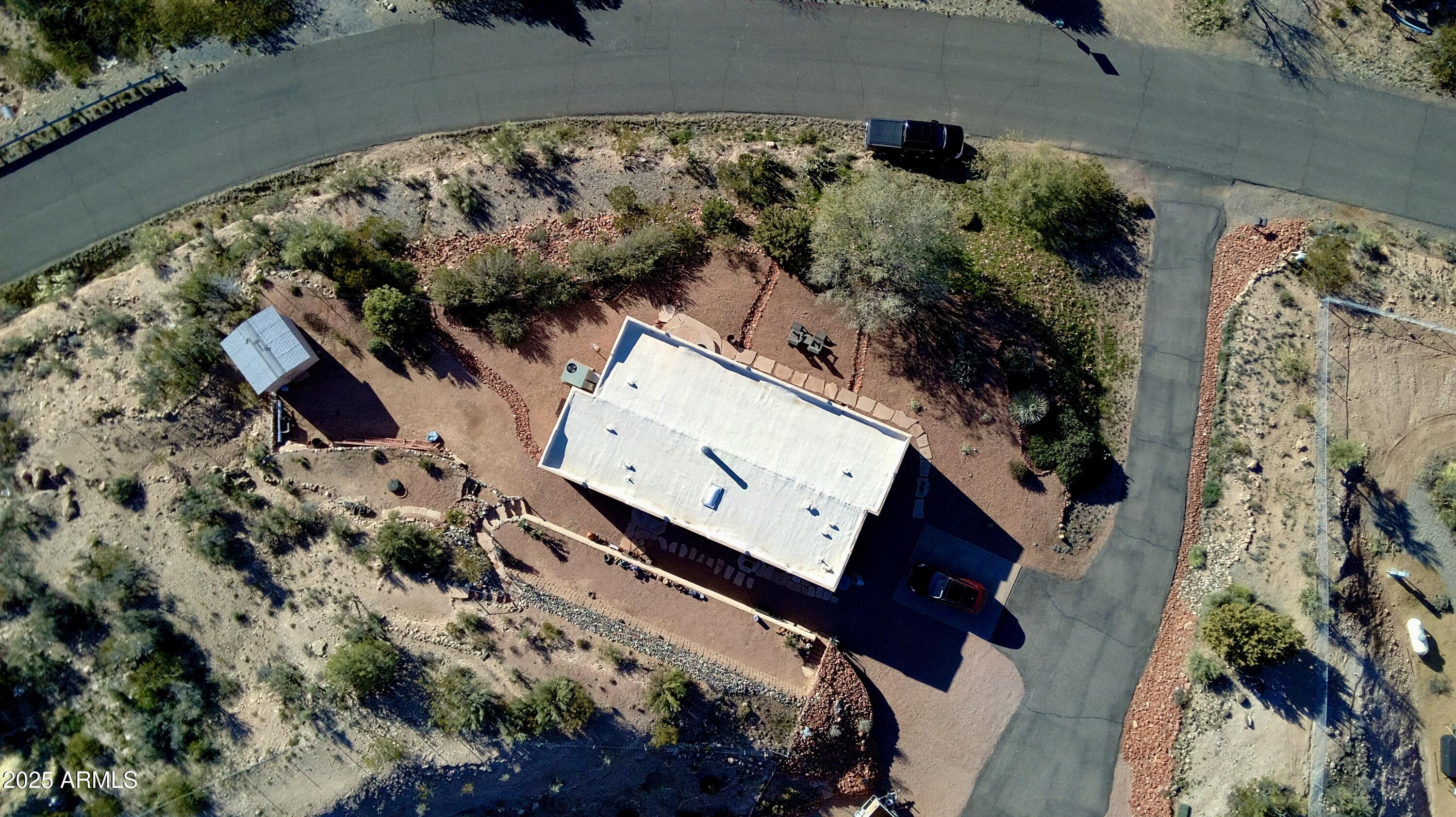 4665 Lazy Lariat Lane Rimrock, AZ 86335 - Photo 26 of 29 an aerial view of a house