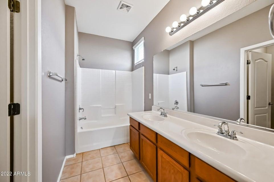 3652 East Temecula Way Gilbert, AZ 85297 - Photo 18 of 27 Photo #18