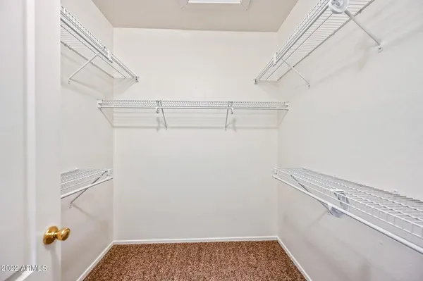 $2,295 | 3652 East Temecula Way, Gilbert, AZ 85297