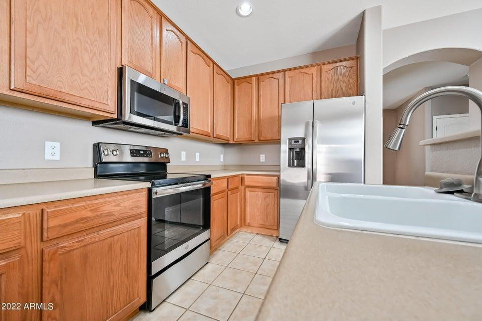 3652 East Temecula Way Gilbert, AZ 85297 - Photo 9 of 27 Photo #9