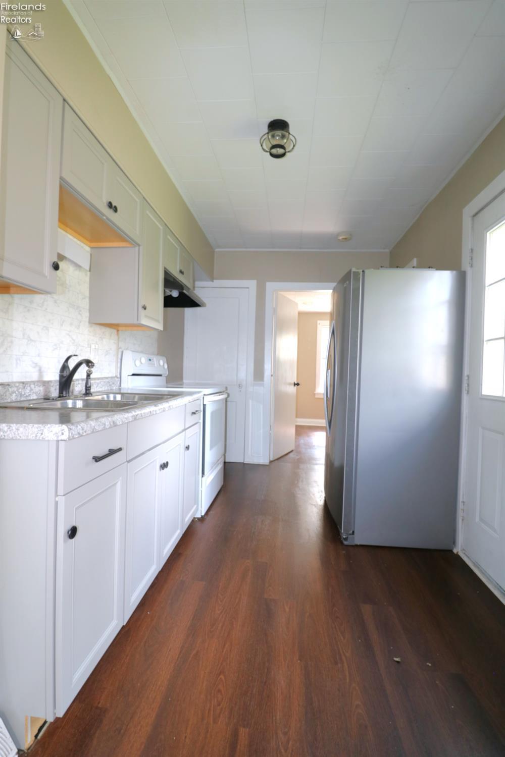 1502 State Rte 113 East, Unit 2 Milan, OH 44846 - Photo 17 of 27 Gallery Image 17