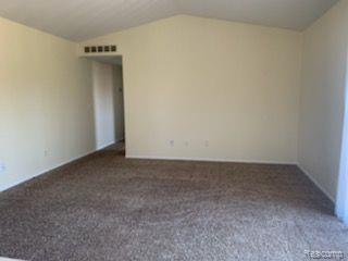 3057 High Pointe Ridge Road Lake Orion, MI 48359 - Photo 7 of 15