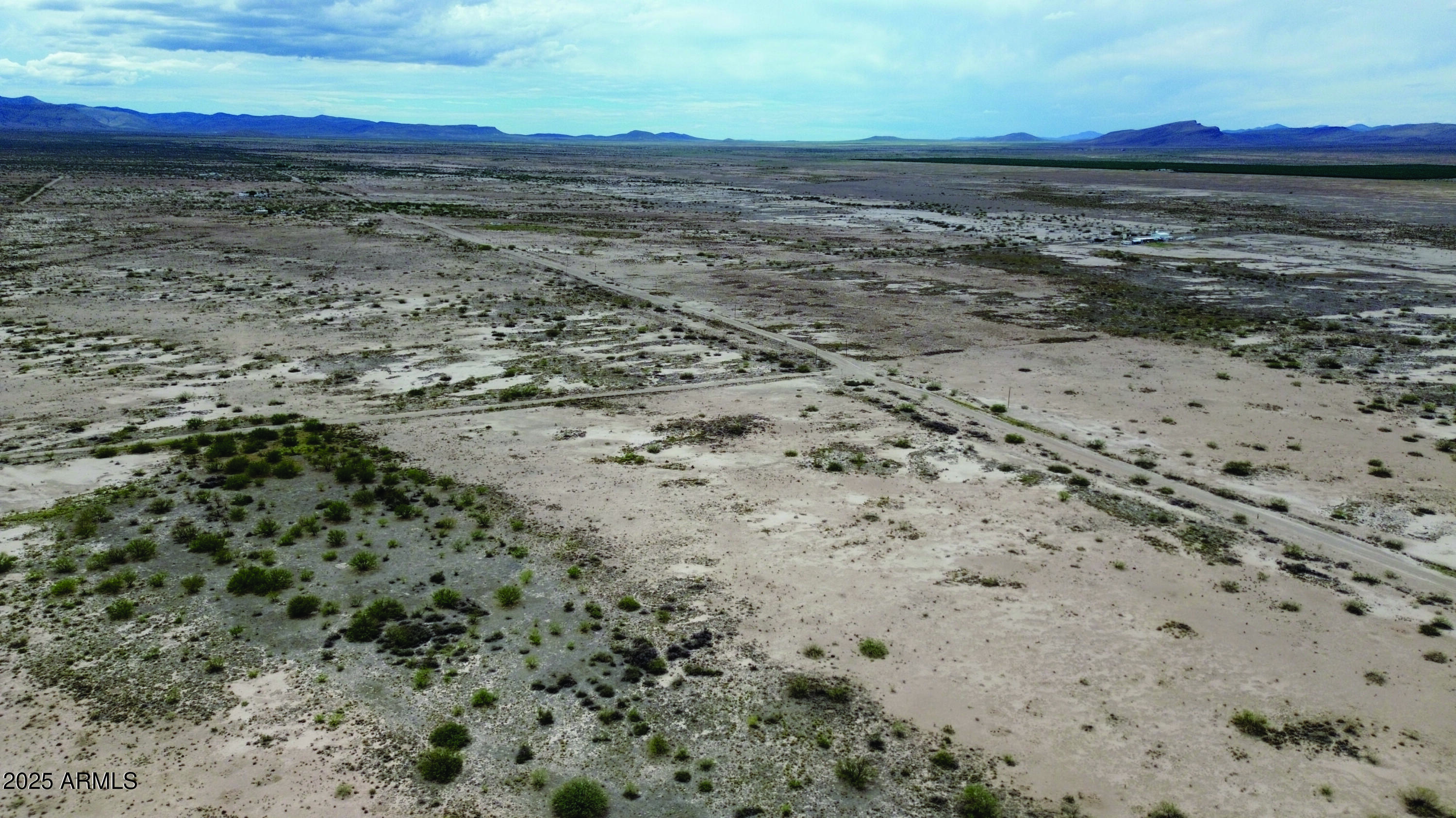 40.98-acre East Many Wells Road, Unit 32 San Simon, AZ 85632 - Photo 13 of 31 a view of an ocean beach