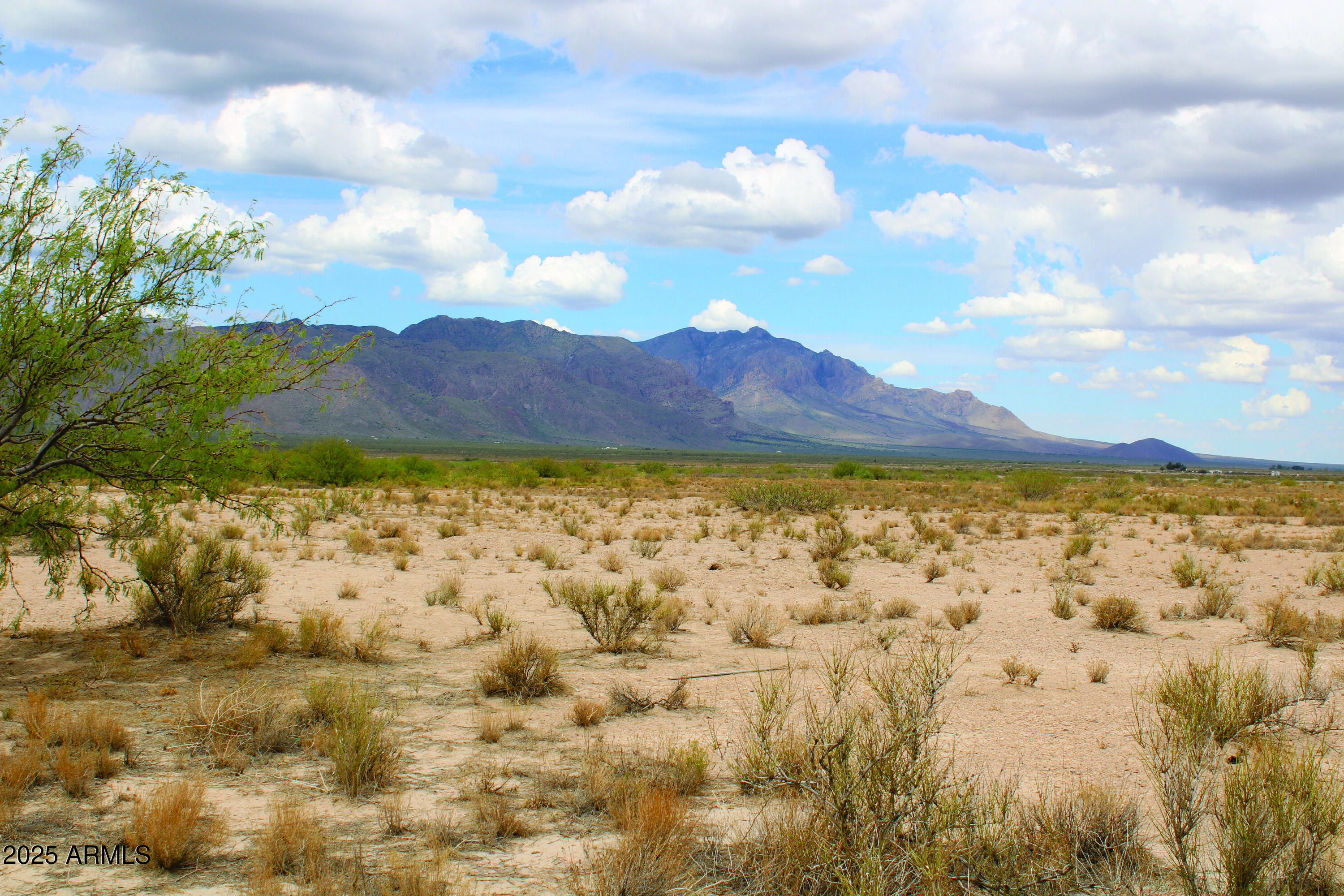 40.98-acre East Many Wells Road, Unit 32 San Simon, AZ 85632 - Photo 16 of 31 a view of an outdoor space and mountain view