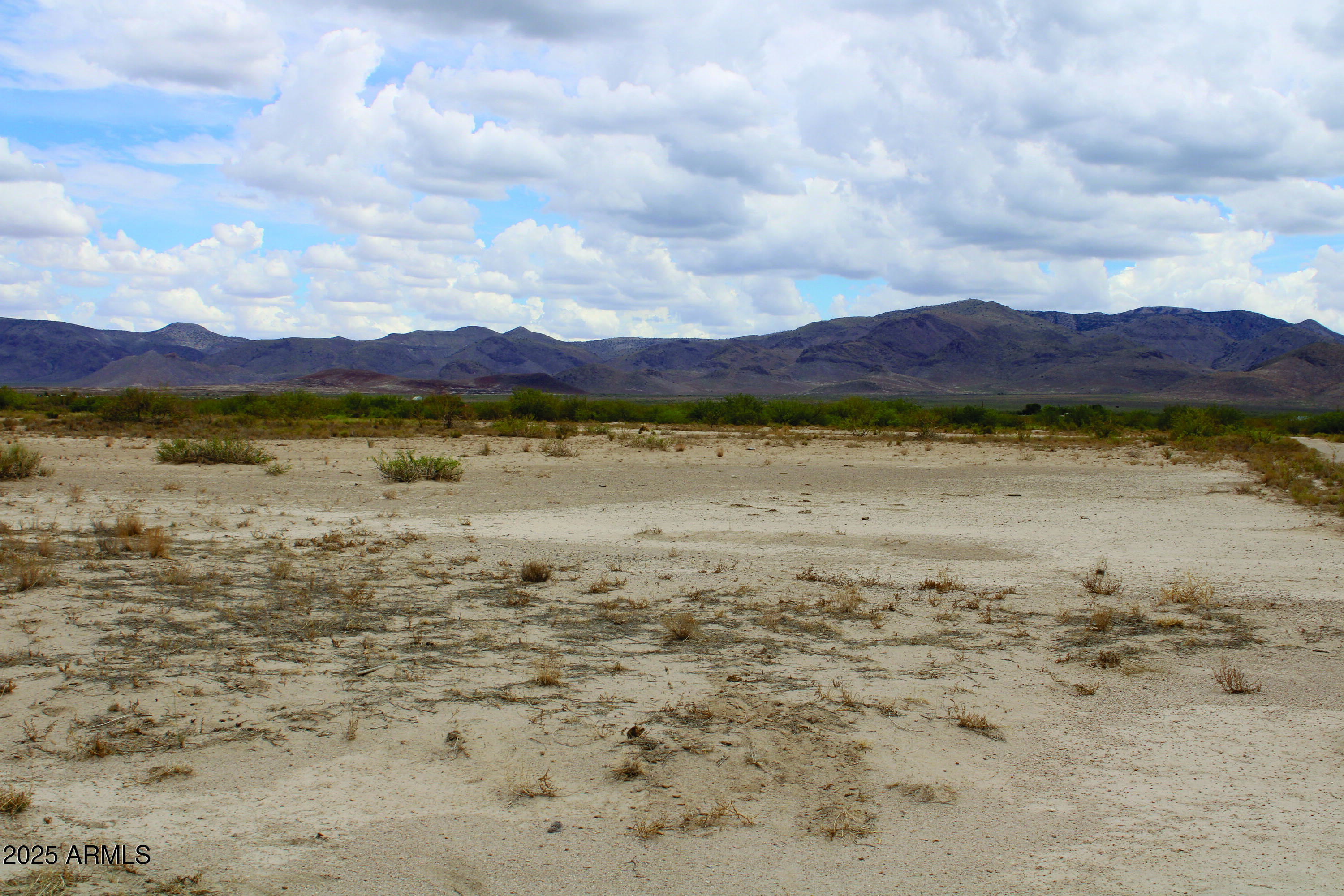 40.98-acre East Many Wells Road, Unit 32 San Simon, AZ 85632 - Photo 26 of 31 a view of an ocean and a mountain