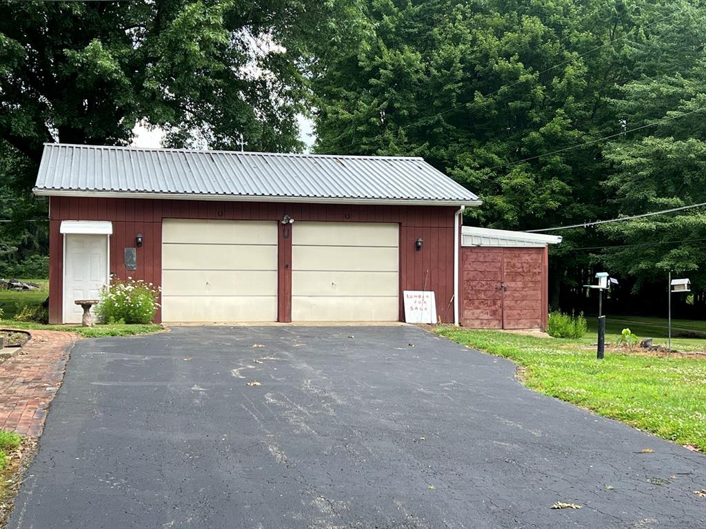 713 Jordan Road Volant, PA 16156 - Photo 4 of 17