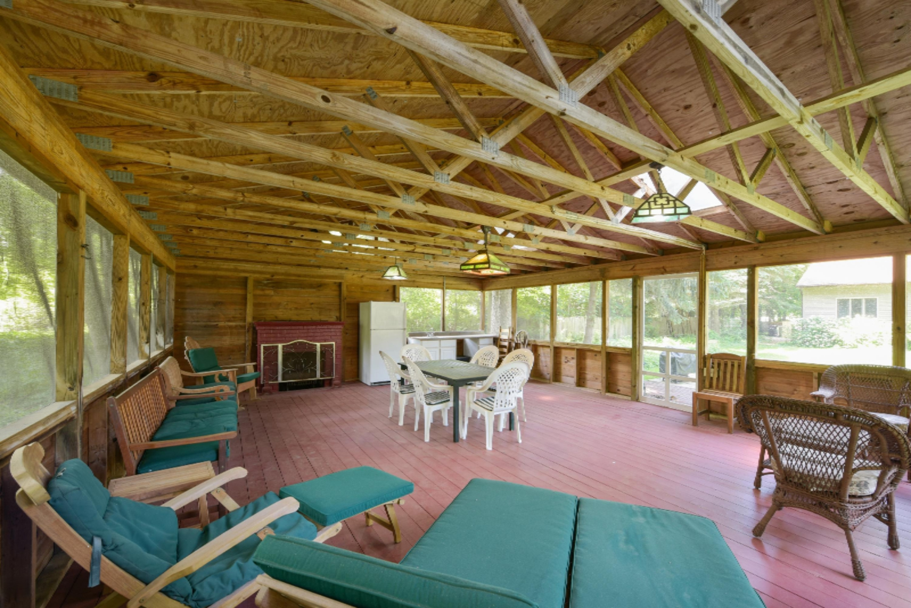 15093 Lakeshore Road Lakeside, MI 49116 - Photo 4 of 31 15_15093LakeshoreRoad_125_Clubhouse_HiRe
