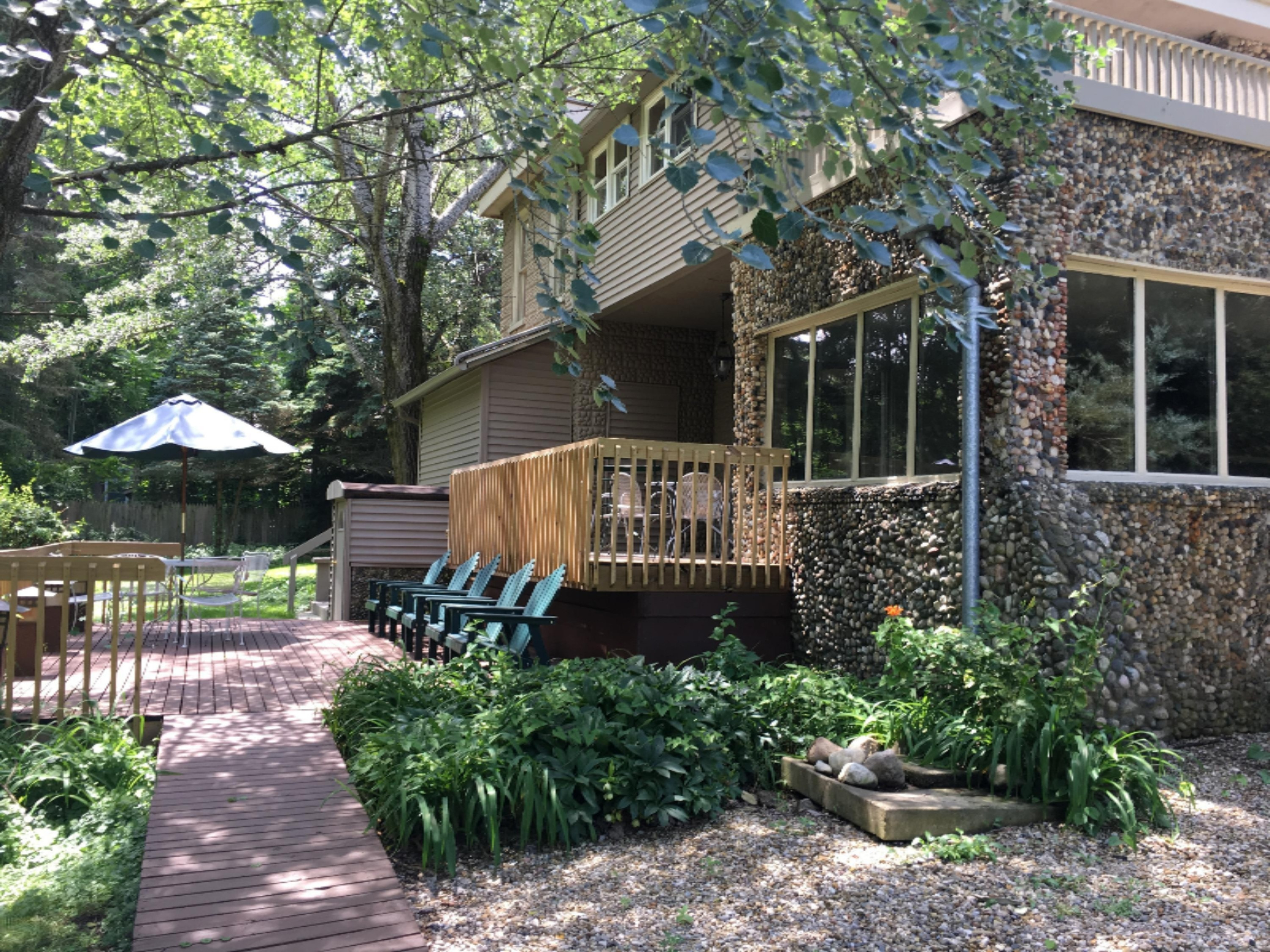 15093 Lakeshore Road Lakeside, MI 49116 - Photo 6 of 31 IMG_7918