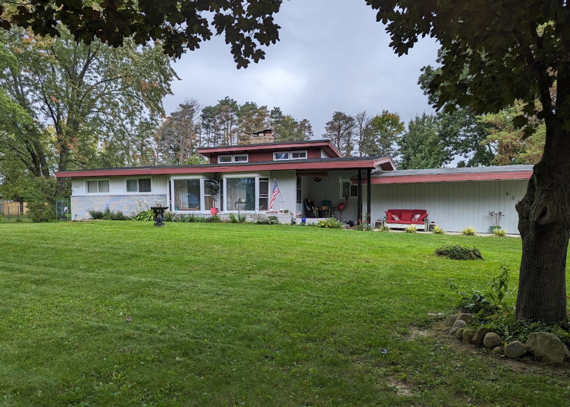5373 East Coldwater Road Flint, MI 48506 - Photo 1 of 34 Gallery Image 1