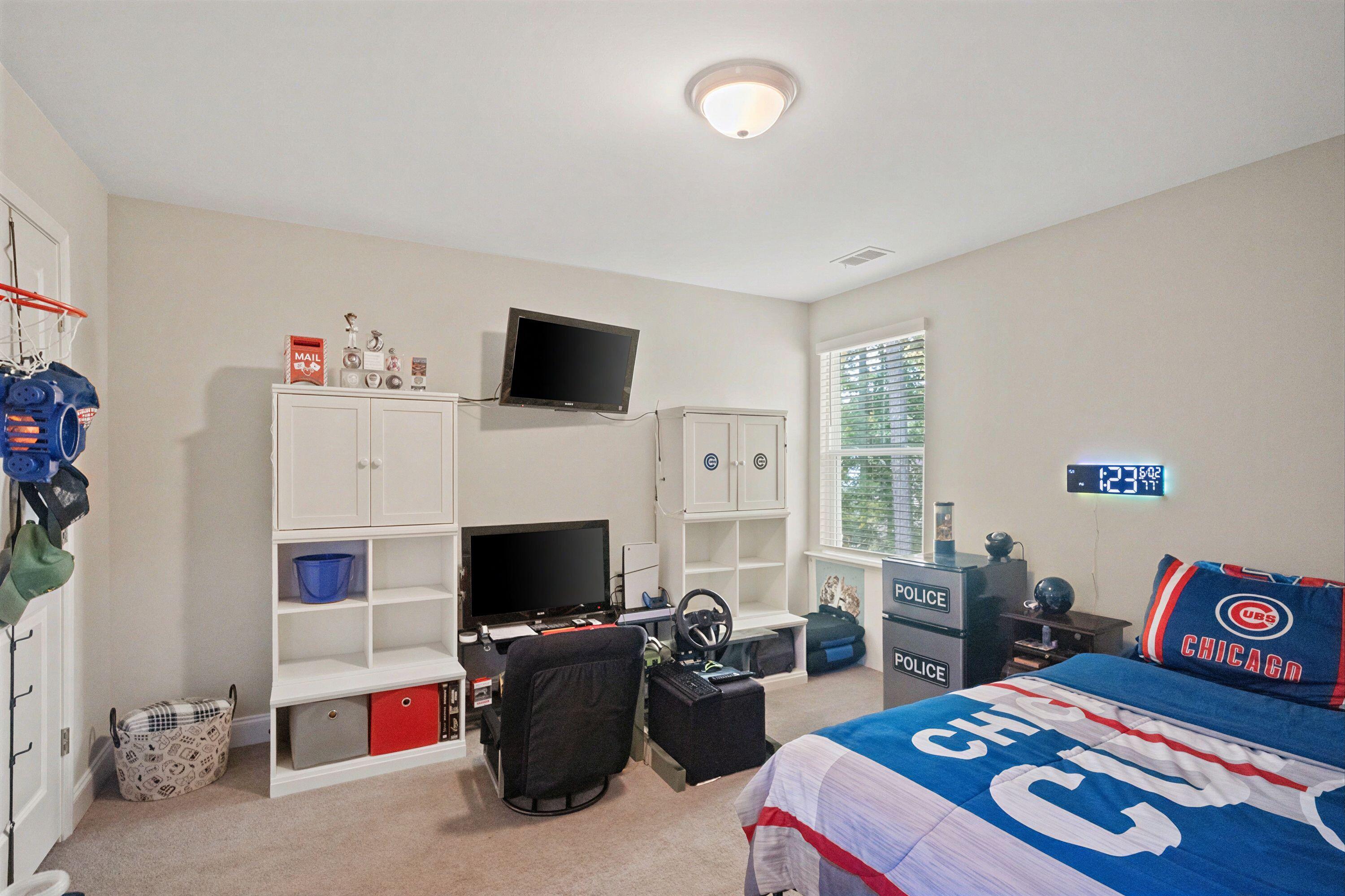 689 West Butternut Road Summerville, SC 29483 - Photo 35 of 47 .