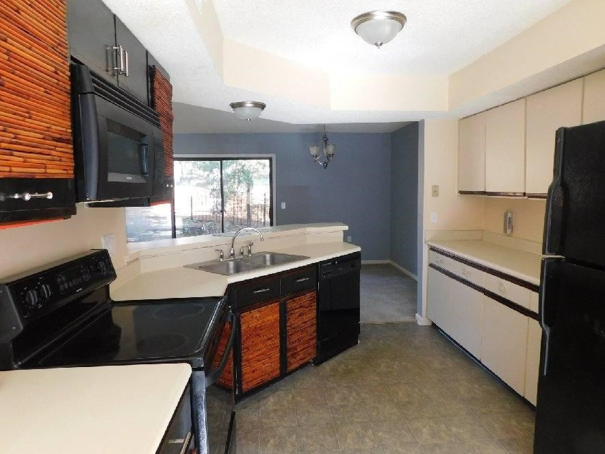 7703 Falcon Rest Circle, Unit 7703 Raleigh, NC 27615 - Photo 7 of 12 Photo 7
