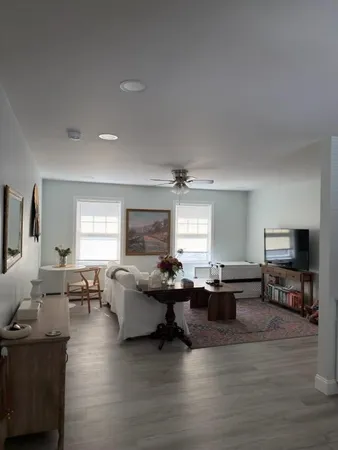 $2,400 | 16 Catherine Street, Unit 2, Bristol, RI 02809
