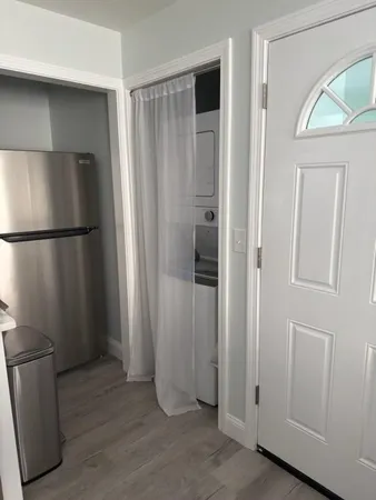 $2,400 | 16 Catherine Street, Unit 2, Bristol, RI 02809
