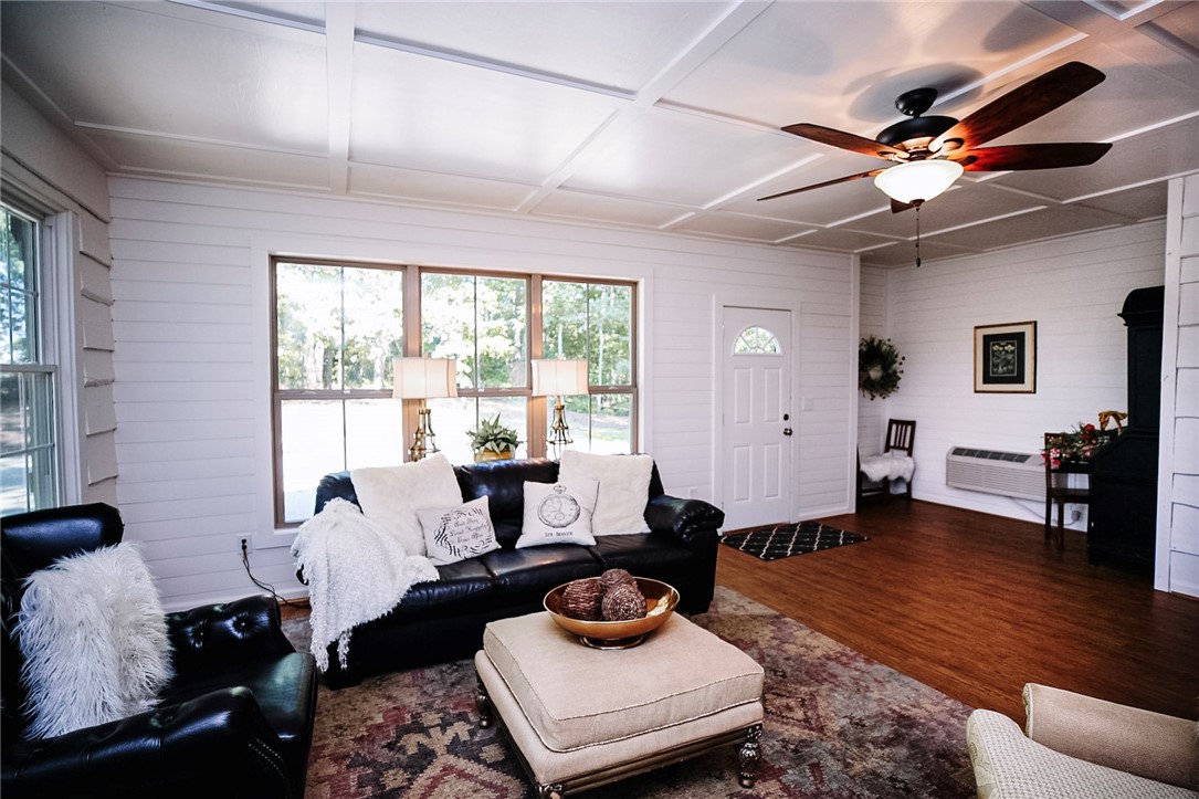 105 Country Acres Road Walhalla, SC 29691 - Photo 4 of 45 Gallery Image 4