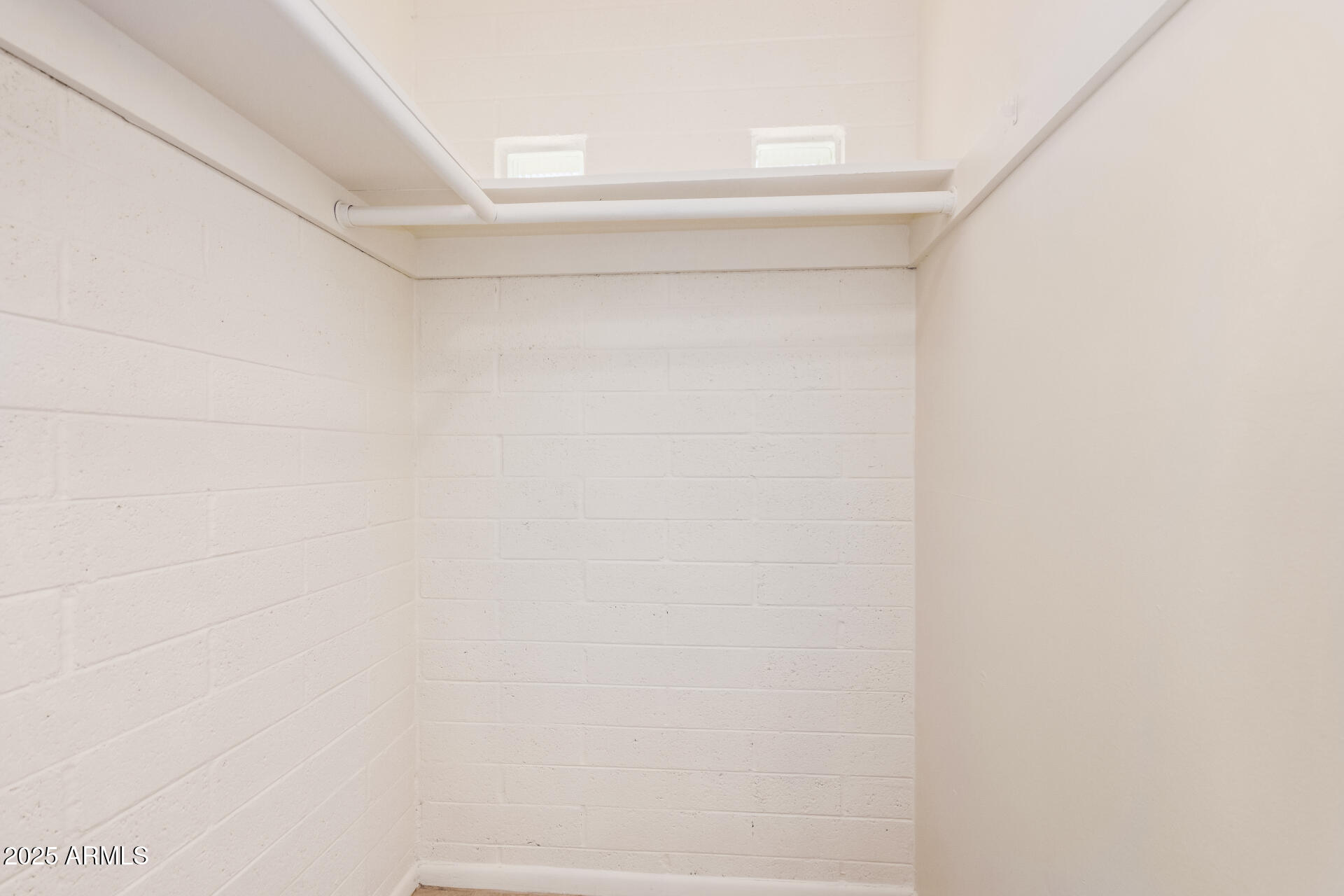 2409 West Cortez Street Phoenix, AZ 85029 - Photo 17 of 30 17 Cortez