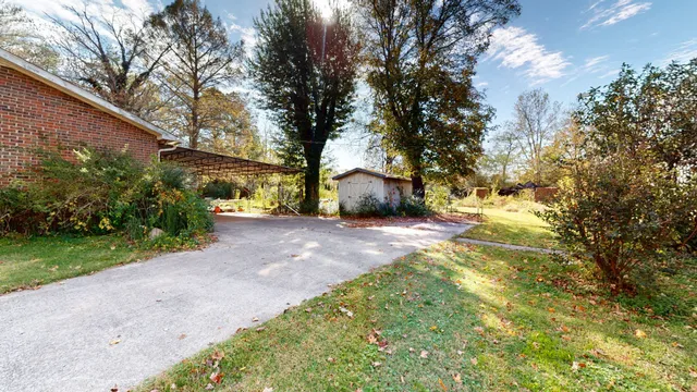$1,200,000 | 9019 South Harpeth Court, Nashville, TN 37221