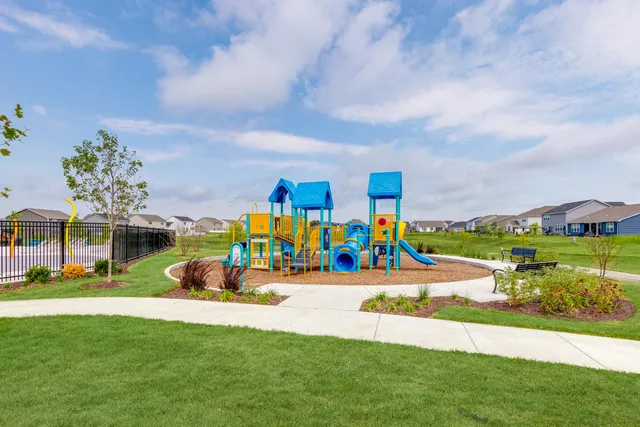 $479,844 | 11473 Clyde Drive, Winfield, IN 46307