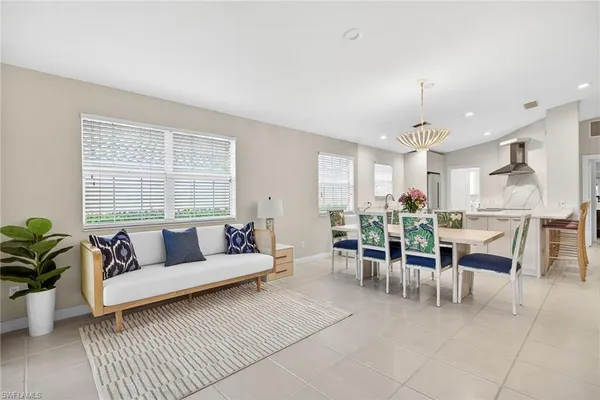 $2,800 | 7114 Marconi Court, Naples, FL 34114