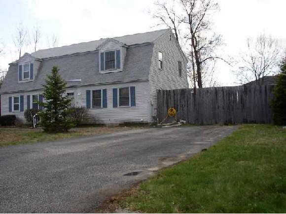 3 R Tiger Tail Circle, Unit 3 Derry, NH 03038 - Photo 1 of 1
