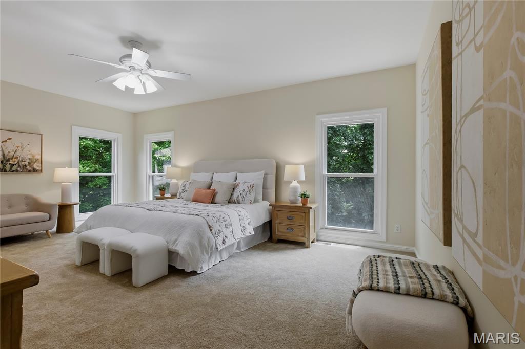 1600 Baxter Forest Ridge Court Chesterfield, MO 63005 - Photo 11 of 38