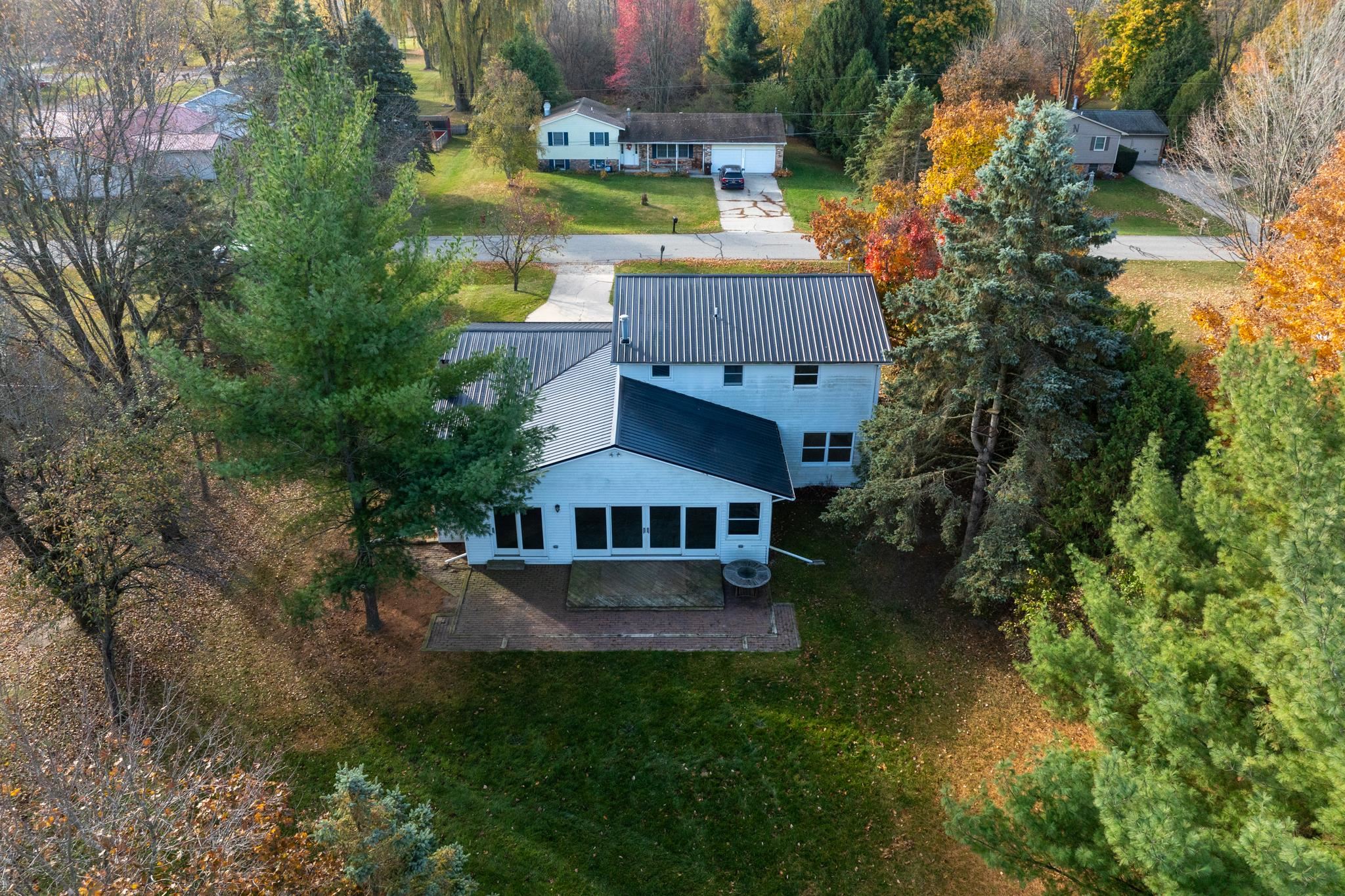 1785 Scully Road Mount Pleasant, MI 48858 - Photo 9 of 41 1928572-c8cb24d0-2c7e-494f-9105-8530989af4a9.JPG