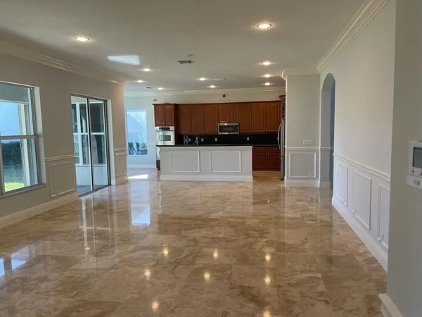 $4,300 | 9326 Plantation Estates Drive, Royal Palm Beach, FL 33411